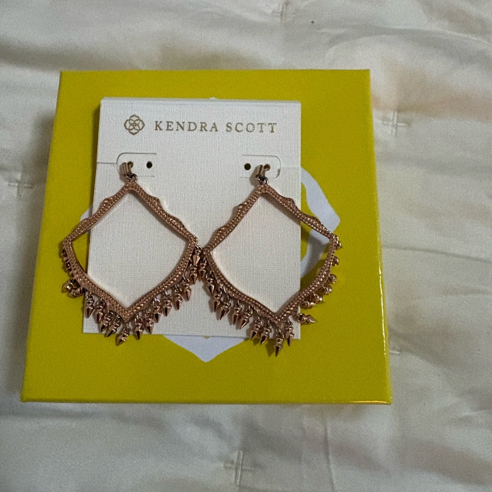 Kendra Scott Rose Gold Fringe Geometric Hoop Earrings